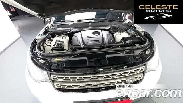 LAND ROVER Discovery 5 2.0 SD4 SE 2019 — photo 6 sur 20