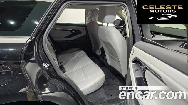LAND ROVER Range Rover Evoque 2P250 SE 2021 — photo 16 sur 35