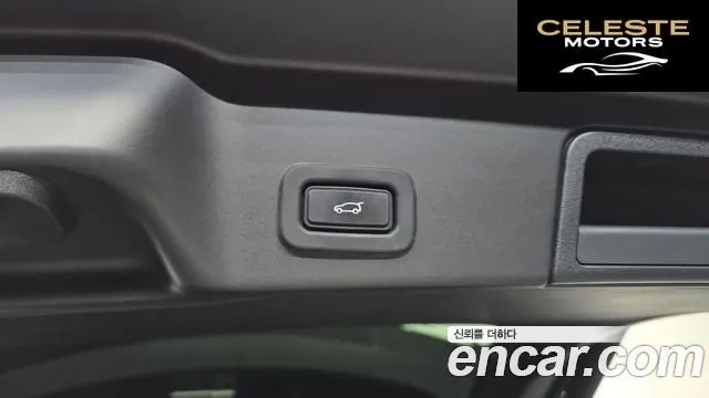 LAND ROVER Range Rover Evoque 2P250 SE 2021 — photo 34 sur 35
