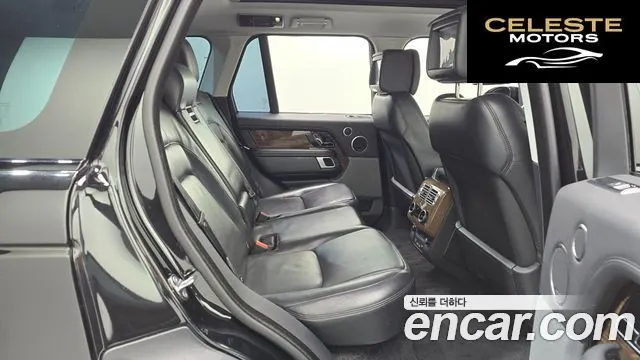LAND ROVER Range Rover 44.4 SDV8 Vogue SE 2018 — photo 41 sur 44