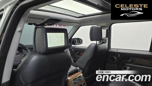 LAND ROVER Range Rover 44.4 SDV8 Vogue SE 2018 — photo 43 sur 44