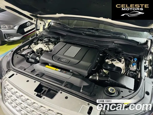 LAND ROVER Range Rover 44.4 SDV8 Vogue SE 2016 — photo 6 sur 26
