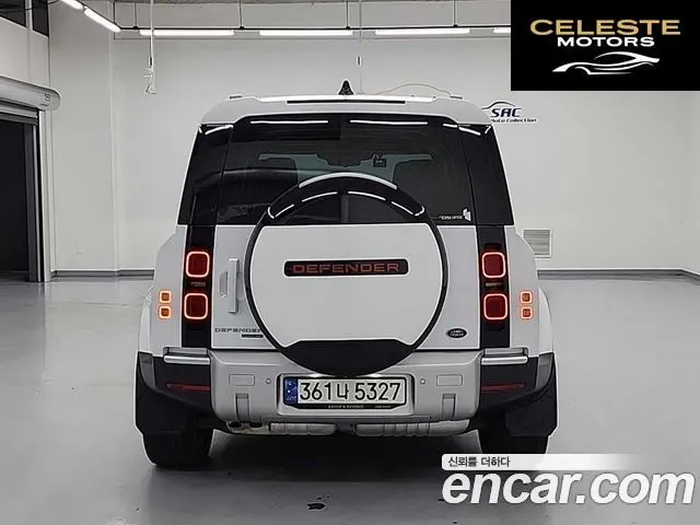 LAND ROVER Defender (L663) 110 D240 SE 2020 — photo 3 sur 26