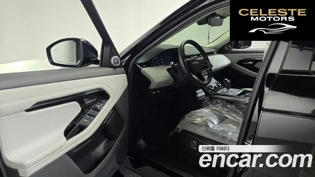 LAND ROVER Range Rover Evoque 2P250 SE 2021 — photo 12 sur 35