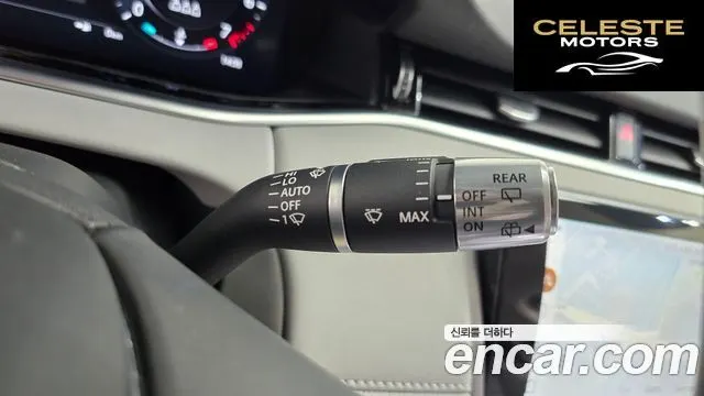 LAND ROVER Range Rover Evoque 2P250 SE 2021 — photo 28 sur 35