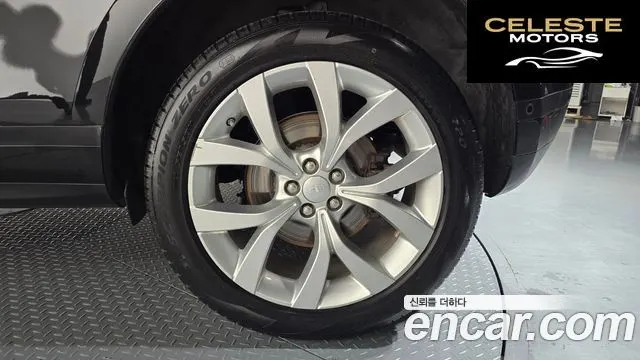 LAND ROVER Range Rover Evoque 2P250 SE 2021 — photo 6 sur 35