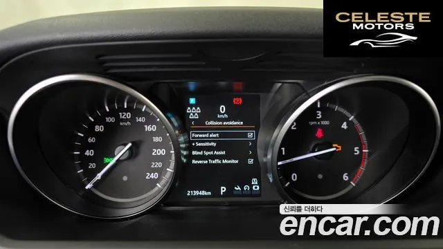 LAND ROVER Discovery 5 3.0 SD6 SE 2019 — photo 8 sur 20