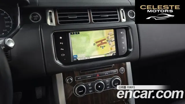 LAND ROVER Range Rover 44.4 SDV8 Vogue SE 2016 — photo 13 sur 20