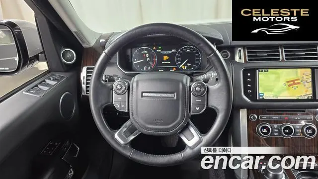 LAND ROVER Range Rover 44.4 SDV8 Vogue SE 2016 — photo 14 sur 20