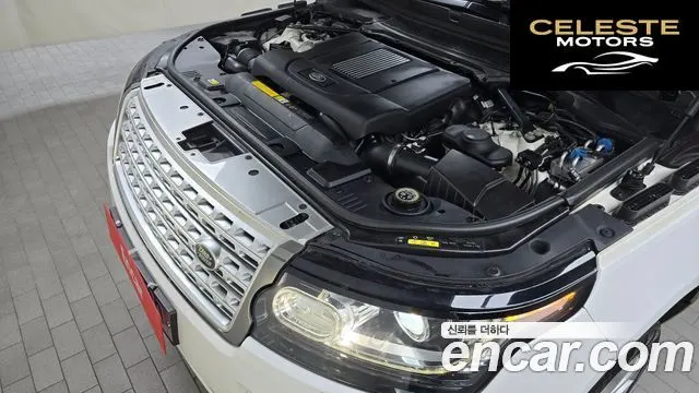 LAND ROVER Range Rover 44.4 SDV8 Vogue SE 2016 — photo 6 sur 20