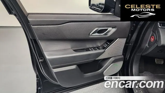 LAND ROVER Range Rover Velar 3.0 P400 R-Dynamic SE 2021 — photo 14 sur 39