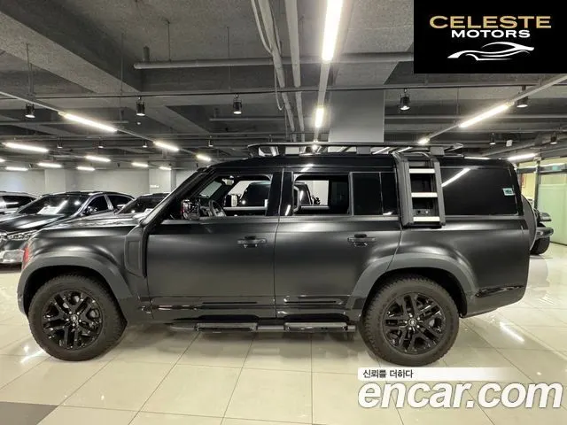 LAND ROVER Defender (L663) 130 P400 2025 — photo 3 sur 25