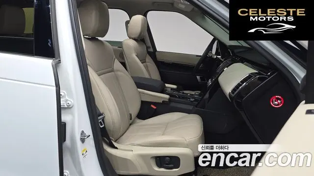 LAND ROVER Discovery 5 2.0 SD4 SE 2018 — photo 17 sur 32
