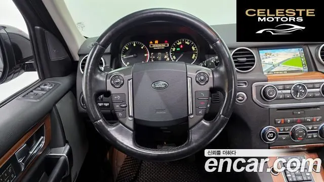 LAND ROVER Discovery 4 3.0 SDV6 SE 2015 — photo 19 sur 30