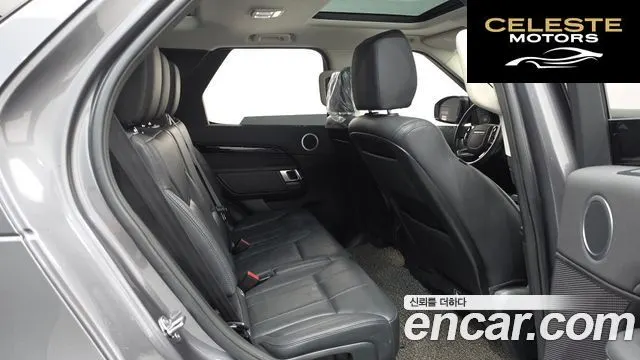 LAND ROVER Discovery 5 2.0 SD4 SE 2019 — photo 12 sur 20