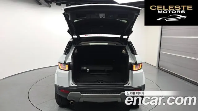 LAND ROVER Range Rover Evoque 2.0 TD4 SE 2016 — photo 20 sur 20