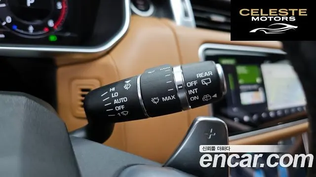LAND ROVER Range Rover Sport 23.0 SDV6 HSE Dynamic 2019 — photo 28 sur 32