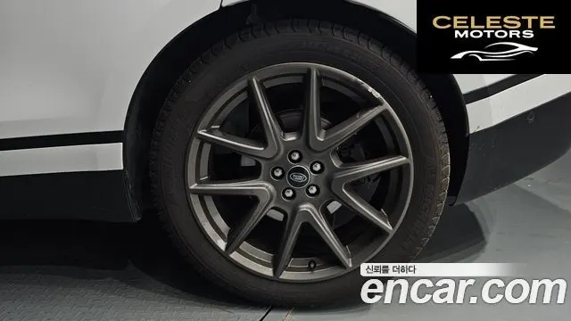 LAND ROVER Range Rover Velar 3.0 P400 R-Dynamic HSE 2021 — photo 6 sur 37