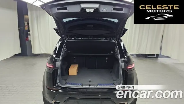 LAND ROVER Range Rover Evoque 2P250 Dynamic SE 2025 — photo 24 sur 32