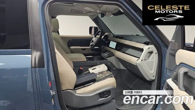 LAND ROVER Defender (L663) 90 D250 SE 2022 — photo 15 sur 35