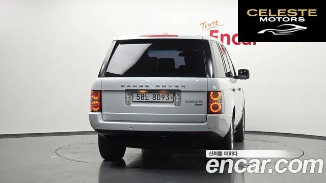 LAND ROVER Range Rover 4.4 TDV8 Vogue 2011 — photo 4 sur 20