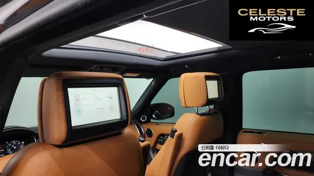 LAND ROVER Range Rover 44.4 SDV8 Vogue SE 2018 — photo 25 sur 44