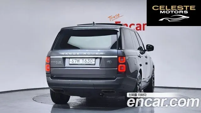 LAND ROVER Range Rover 44.4 SDV8 Vogue SE 2018 — photo 4 sur 44