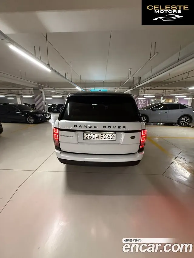 LAND ROVER Range Rover 43.0 TDV6 Vogue SE 2014 — photo 2 sur 10