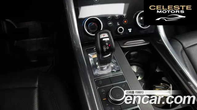LAND ROVER Range Rover Sport 23.0 SDV6 HSE 2018 — photo 12 sur 40