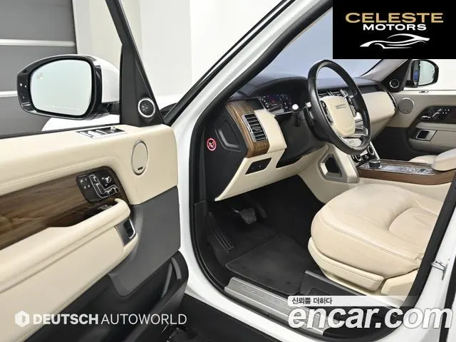 LAND ROVER Range Rover 44.4 SDV8 Vogue SE 2018 — photo 11 sur 26