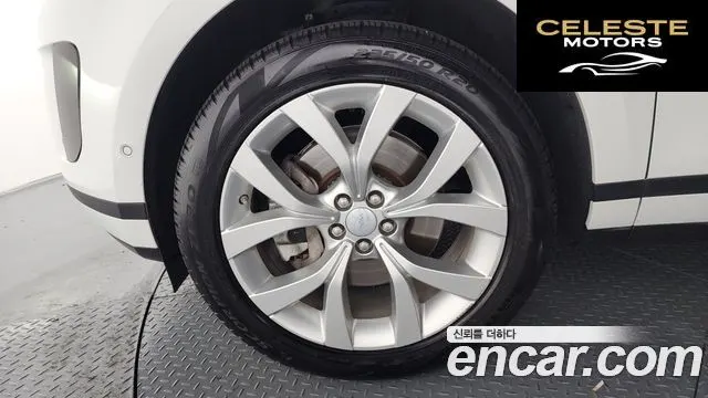 LAND ROVER Range Rover Evoque 2P250 SE 2020 — photo 5 sur 20