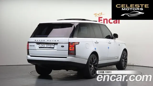 LAND ROVER Range Rover 43.0 TDV6 Vogue SE 2014 — photo 2 sur 20