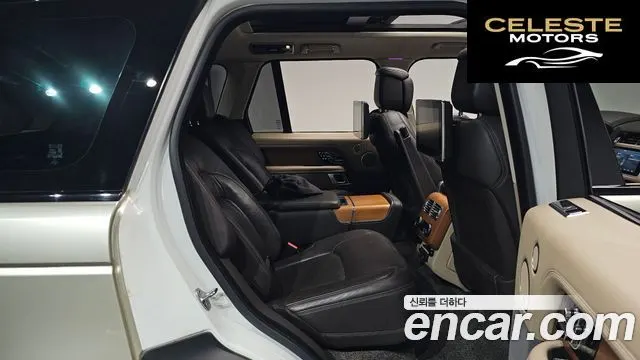 LAND ROVER Range Rover 44.4 SDV8 AB 2018 — photo 16 sur 45