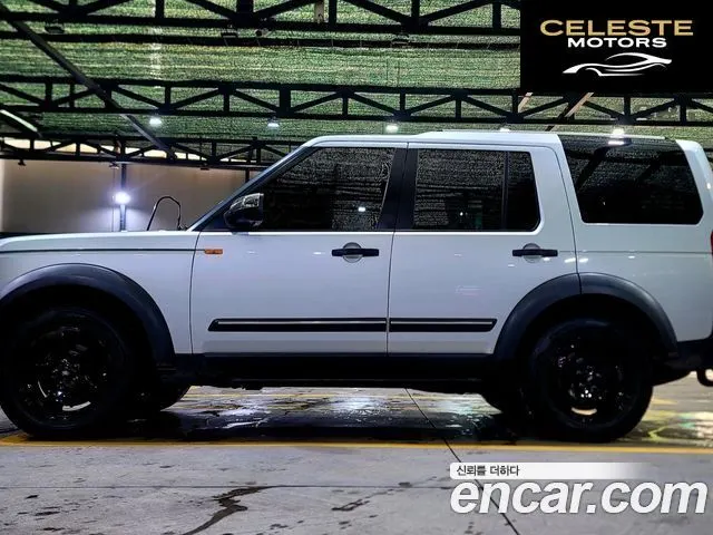 LAND ROVER Discovery 3 4.0 V6 HSE 2006 — photo 13 sur 26