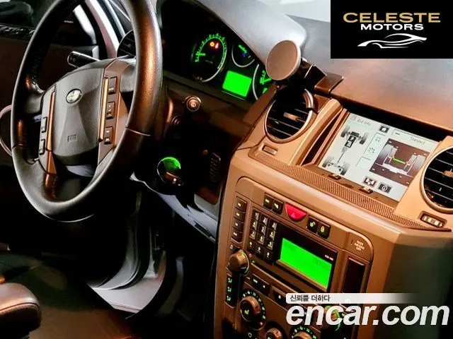 LAND ROVER Discovery 3 4.0 V6 HSE 2006 — photo 8 sur 26