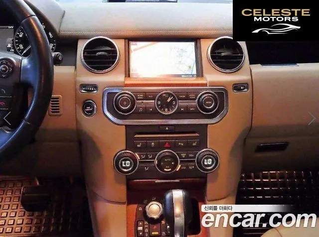 LAND ROVER Discovery 4 3.0 SDV6 SE 2011 — photo 11 sur 25