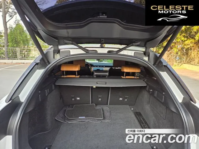 LAND ROVER Range Rover Velar 3.0 D300 R-Dynamic HSE 2019 — photo 5 sur 18