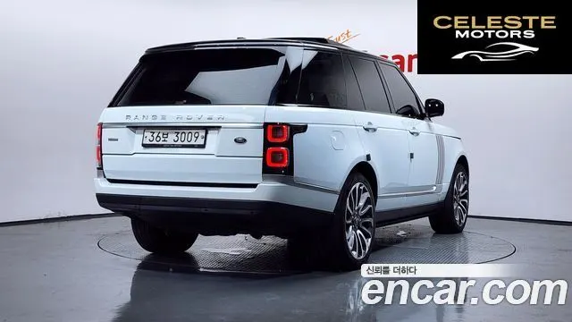LAND ROVER Range Rover 44.4 SDV8 AB 2015 — photo 2 sur 20