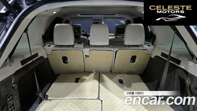 LAND ROVER Discovery 5 3.0 TD6 HSE Luxury 2018 — photo 30 sur 30
