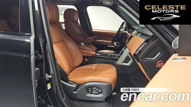 LAND ROVER Range Rover 44.4 SDV8 AB 2016 — photo 17 sur 44