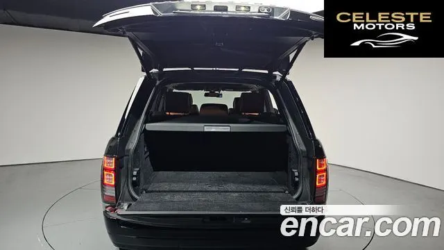 LAND ROVER Range Rover 44.4 SDV8 AB 2016 — photo 39 sur 44