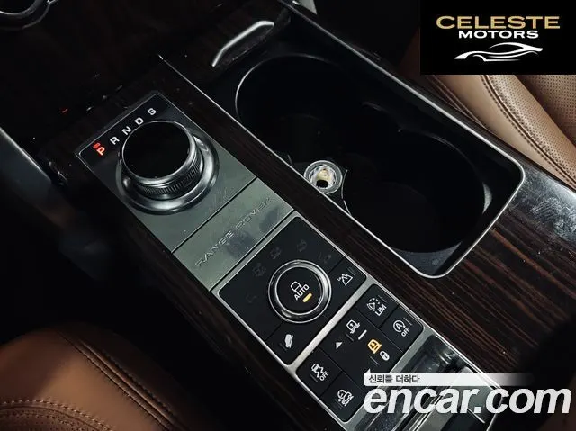 LAND ROVER Range Rover 44.4 SDV8 AB 2017 — photo 9 sur 26