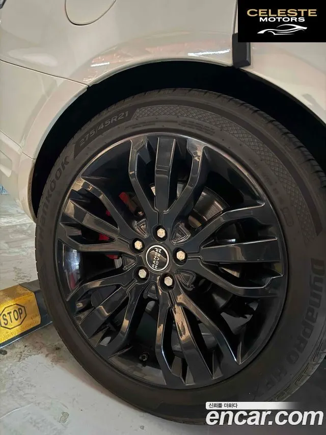 LAND ROVER Range Rover Sport 23.0 SDV6 AB Dynamic 2017 — photo 17 sur 19