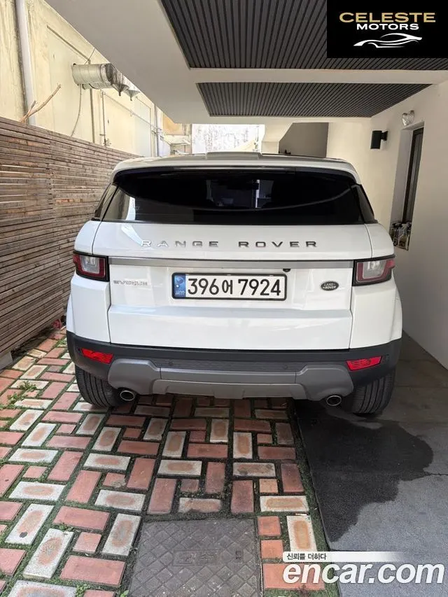 LAND ROVER Range Rover Evoque 2.0 TD4 SE 2017 — photo 4 sur 15