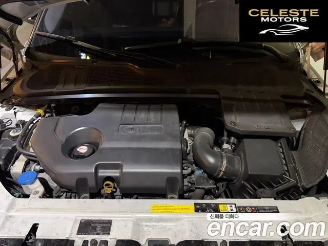 LAND ROVER Range Rover Evoque 2.0 TD4 SE 2017 — photo 6 sur 15
