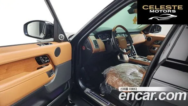 LAND ROVER Range Rover 45.0 SC AB LWB 2021 — photo 12 sur 39