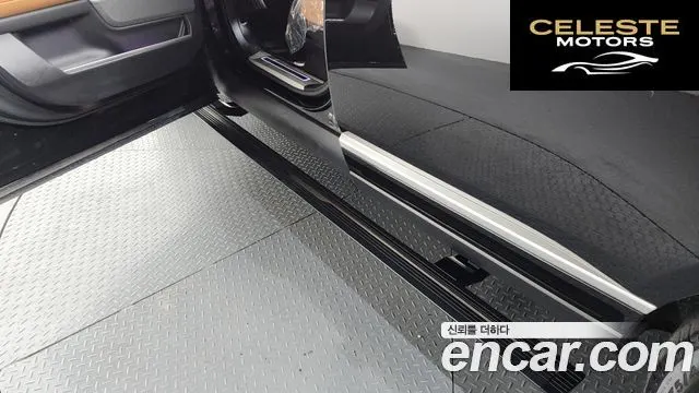 LAND ROVER Range Rover 45.0 SC AB LWB 2021 — photo 36 sur 39