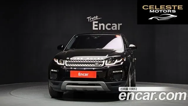 LAND ROVER Range Rover Evoque 2.0 TD4 SE 2018 — photo 3 sur 32