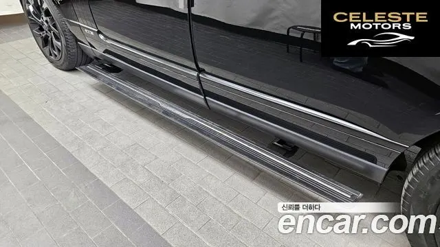 LAND ROVER Range Rover 45.0 SC AB LWB 2019 — photo 29 sur 35