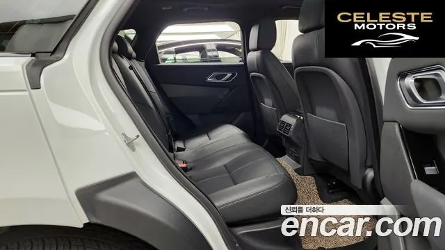 LAND ROVER Range Rover Velar 2.0 P250 Dynamic SE 2025 — photo 17 sur 35